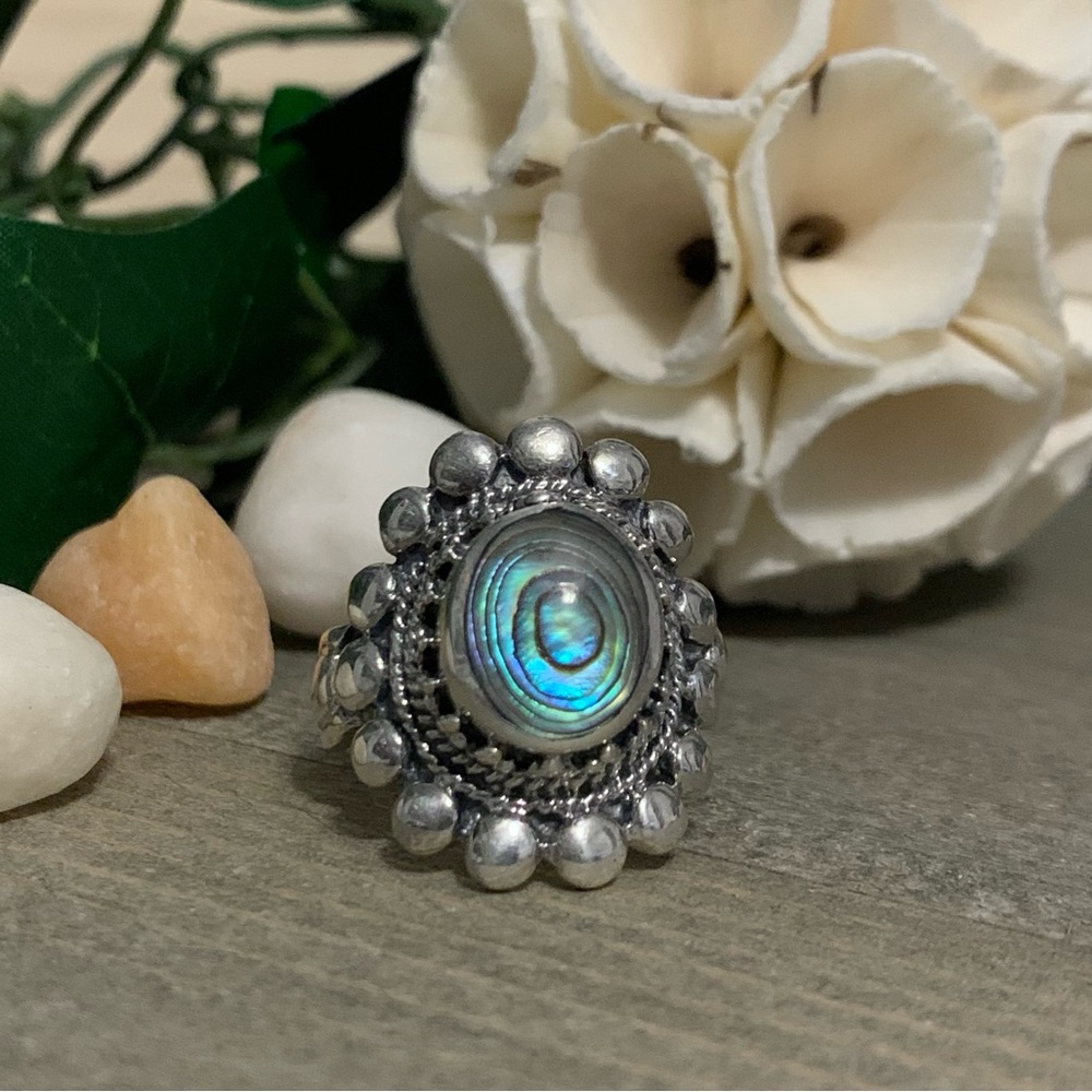 Colorful Abalone w/ Crown & Rope Detailing Ring in Sterling Silver Size 9.75